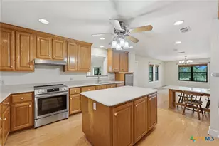 6589 State Hwy 304, Harwood, TX 78632 - Photo 13