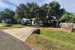 924 Ibis, Rockport, TX 78382 - Photo 1