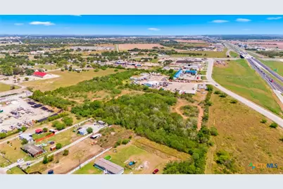 2904 US Highway 59, Victoria, TX 77905 - Photo 13