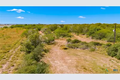 2904 US Highway 59, Victoria, TX 77905 - Photo 3