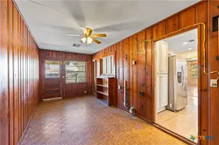 407 S 4th, Ganado, TX 77962 - Photo 15