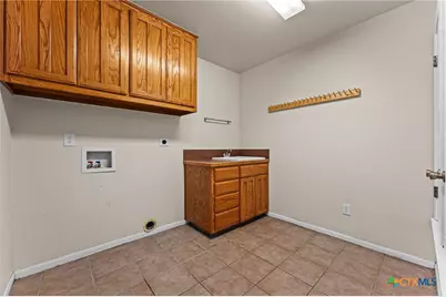 714 County Road 3371, Kempner, TX 76539 - Photo 11