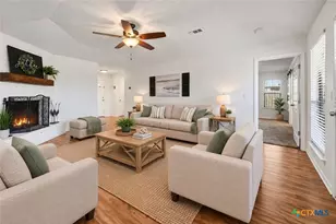 963 Seminole Dr, New Braunfels, TX 78130 - Photo 3