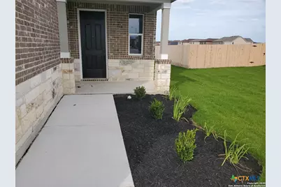 567 Pebble Bend, New Braunfels, TX 78130 - Photo 5