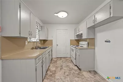 914 Randa Street, Copperas Cove, TX 76522 - Photo 5