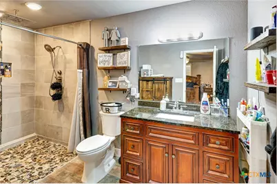 1518 Bonham Dr., Victoria, TX 77901 - Photo 13