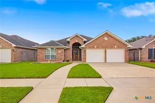 107 Zephyr Dr, Victoria, TX 77904 - Photo 25