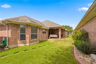 107 Zephyr Dr, Victoria, TX 77904 - Photo 29