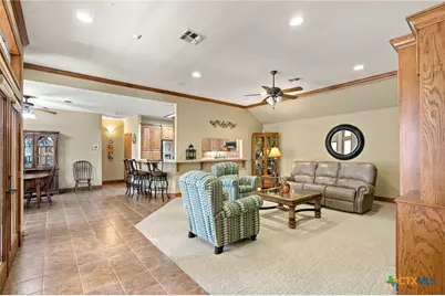 107 Zephyr Drive, Victoria, TX 77904 - Photo 9