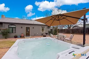 406 Cross Mountain Dr, Fredericksburg, TX 78624 - Photo 29