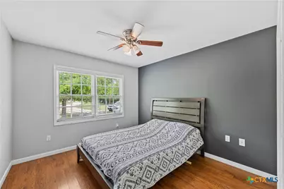 2901 S Main St, Taylor, TX 76574 - Photo 13