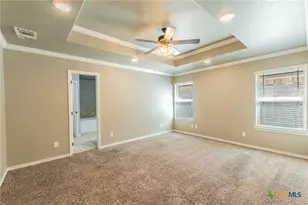 2105 Briar Hollow Dr, Temple, TX 76502 - Photo 9