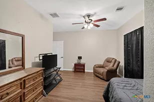 820 S Benavides St, Port Lavaca, TX 77979 - Photo 31