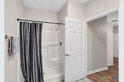 820 S Benavides Street, Port Lavaca, TX 77979 - Photo 15