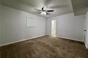 720 Whitewing St, Victoria, TX 77905 - Photo 9