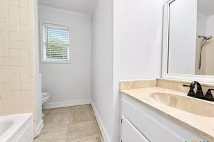 720 Whitewing St, Victoria, TX 77905 - Photo 13