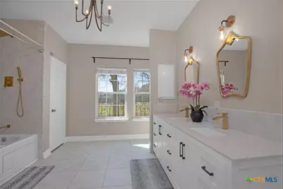203 Bella Vista Circle, Kyle, TX 78640 - Photo 19