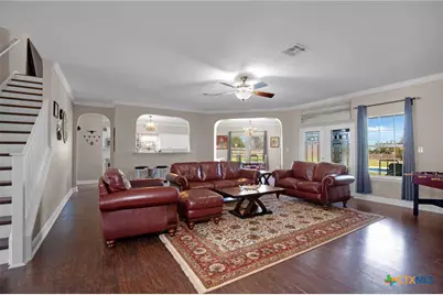 203 Bella Vista Circle, Kyle, TX 78640 - Photo 9