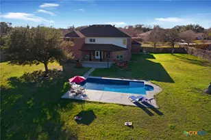 203 Bella Vista Cir, Kyle, TX 78640 - Photo 1