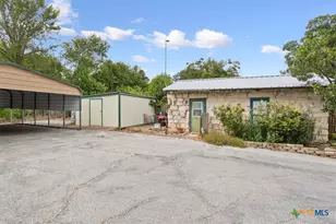 400 S Main St, Belton, TX 76513 - Photo 39