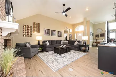 888 End O Trail, Harker Heights, TX 76548 - Photo 3