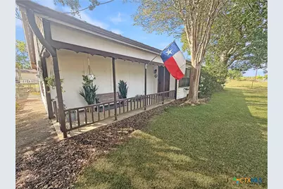 200 Peikert Street, Port Lavaca, TX 77979 - Photo 3
