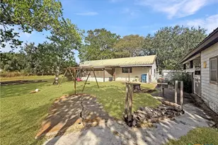 200 Peikert St, Port Lavaca, TX 77979 - Photo 21