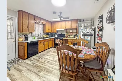200 Peikert Street, Port Lavaca, TX 77979 - Photo 11