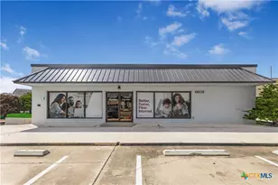 6601 N Navarro St, Victoria, TX 77904 - Photo 1