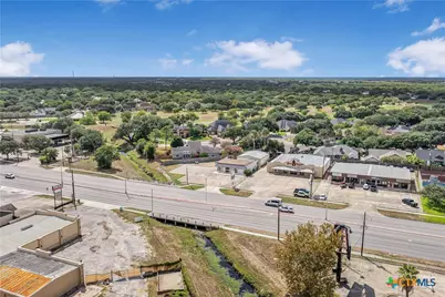 6601 N Navarro Street, Victoria, TX 77904 - Photo 13