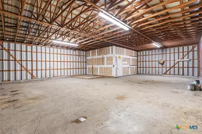6601 N Navarro Street, Victoria, TX 77904 - Photo 29