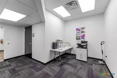6601 N Navarro Street, Victoria, TX 77904 - Photo 19