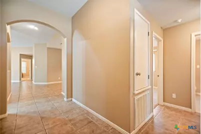 303 Waterstone, Victoria, TX 77901 - Photo 17