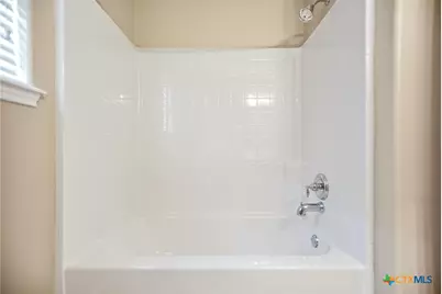 303 Waterstone, Victoria, TX 77901 - Photo 23