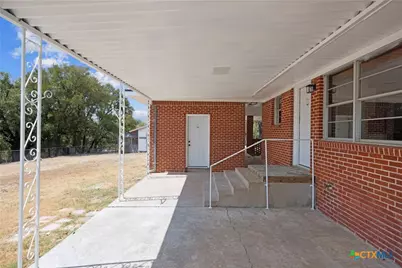 1002 College Street, Gatesville, TX 76528 - Photo 25