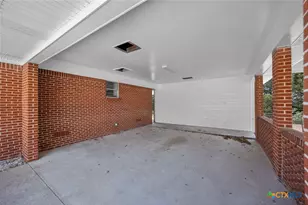 1002 College St, Gatesville, TX 76528 - Photo 3