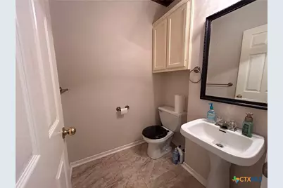 624 Pennsylvania Avenue, Victoria, TX 77904 - Photo 3