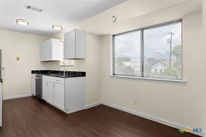2013 Hinkle Avenue, Killeen, TX 76549 - Photo 5
