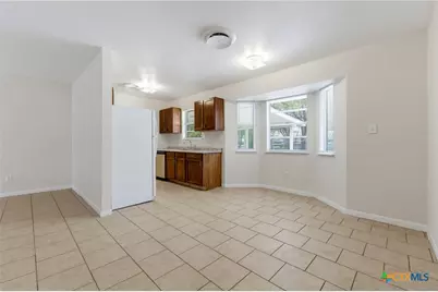 303 Carothers Street, Copperas Cove, TX 76522 - Photo 7