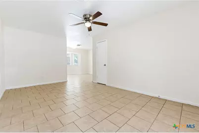 303 Carothers Street, Copperas Cove, TX 76522 - Photo 5