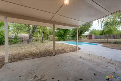 303 Carothers Street, Copperas Cove, TX 76522 - Photo 23