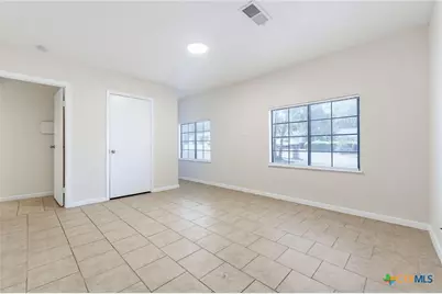 303 Carothers Street, Copperas Cove, TX 76522 - Photo 21