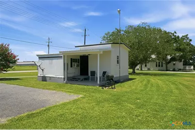 1500 Fleming Drive, Seguin, TX 78155 - Photo 25