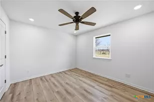 2303 Pilgrim Ln, Lorena, TX 76655 - Photo 19