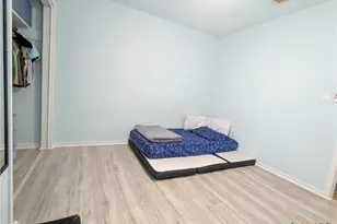 422 Kingwood Dr, Victoria, TX 77901 - Photo 17
