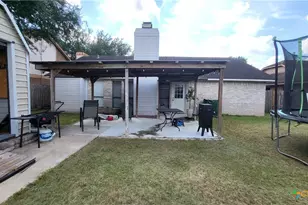 422 Kingwood Dr, Victoria, TX 77901 - Photo 23