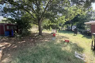 18 E Victory Ave, Temple, TX 76501 - Photo 3