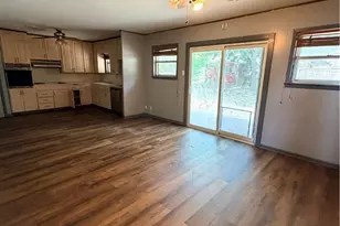 18 E Victory Ave, Temple, TX 76501 - Photo 9