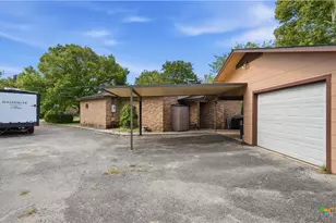 2246 Gruene Rd, New Braunfels, TX 78130 - Photo 37