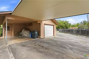 2246 Gruene Rd, New Braunfels, TX 78130 - Photo 35